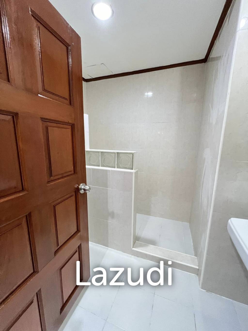 2 Bedroom 2 Bathroom 90 SQ.M Wittayu Complex