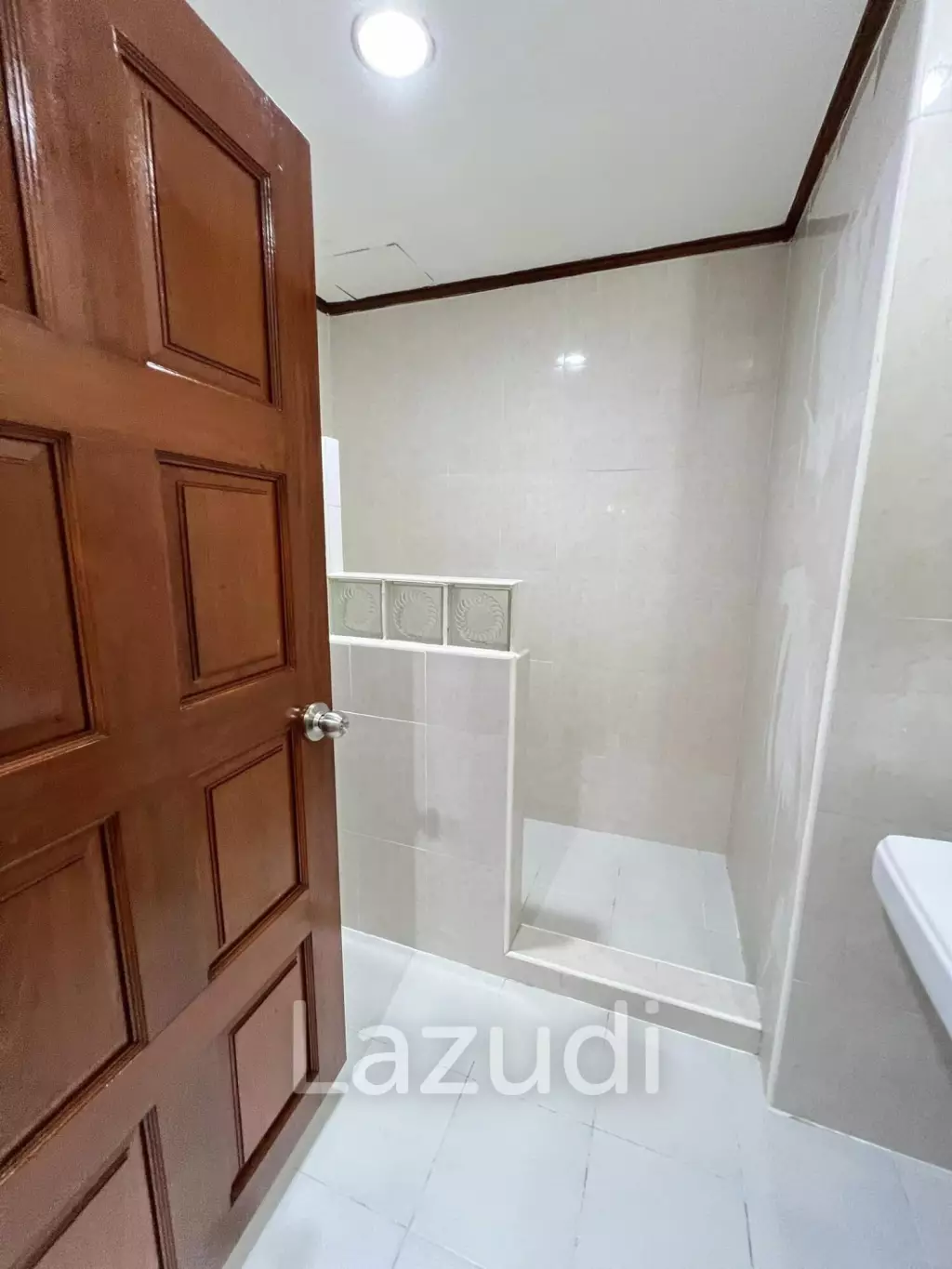 2 Bedroom 2 Bathroom 90 SQ.M Wittayu Complex