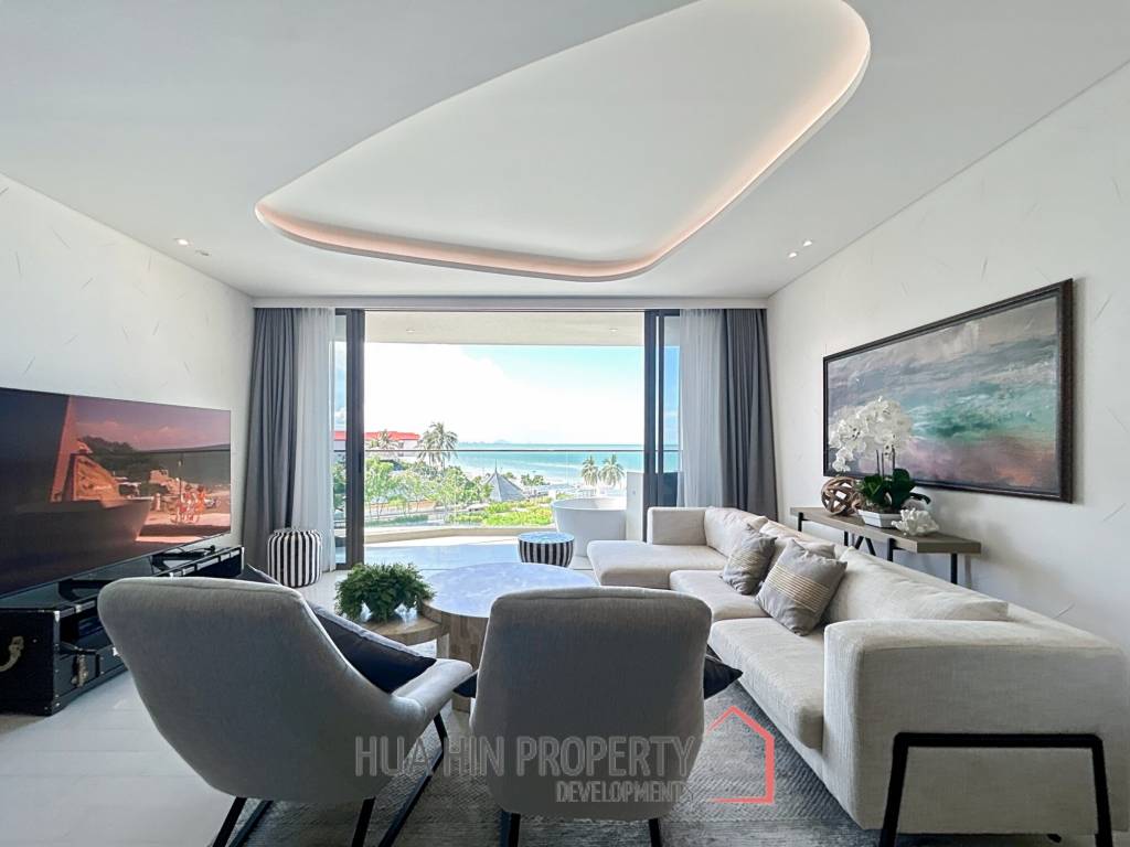 Veranda Residence : 2 Bed Condo With a Stunning Sea View