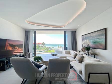 Veranda Residence : 2 Bed Condo With a Stunning Sea View