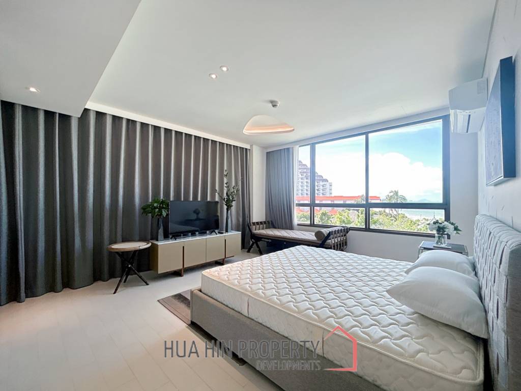 Veranda Residence : 2 Bed Condo With a Stunning Sea View