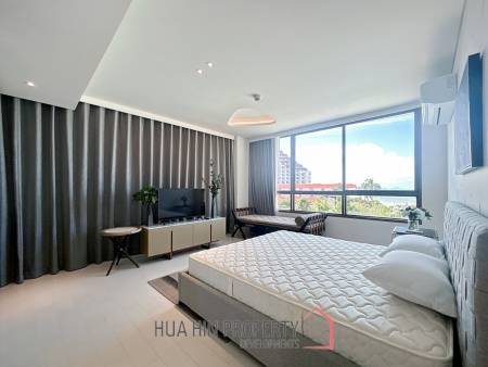Veranda Residence : 2 Bed Condo With a Stunning Sea View