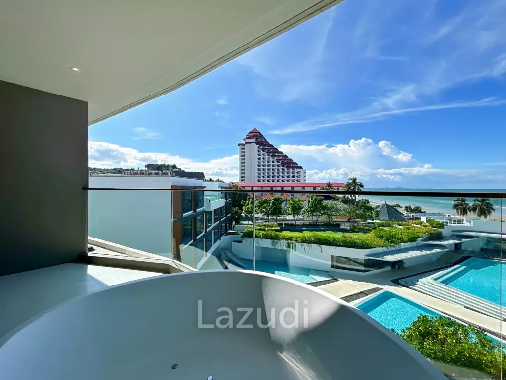 Veranda Residence : 2 Bed Condo With a Stunning Sea View