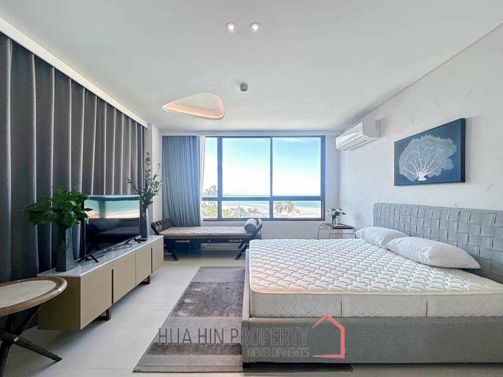 Veranda Residence : 2 Bed Condo With a Stunning Sea View