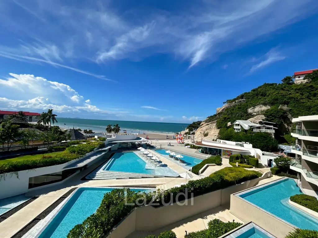 Veranda Residence : 2 Bed Condo With a Stunning Sea View