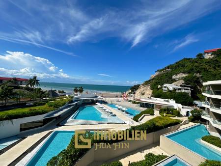 Veranda Residence : 2 Bed Condo With a Stunning Sea View