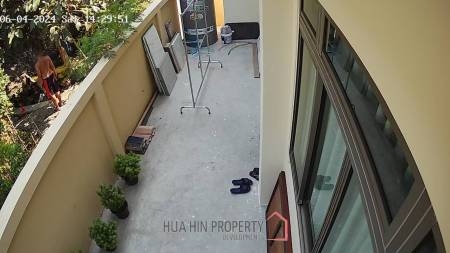Duplex 2 Bedroom 2 Bathroom Condo On the Highest Floor