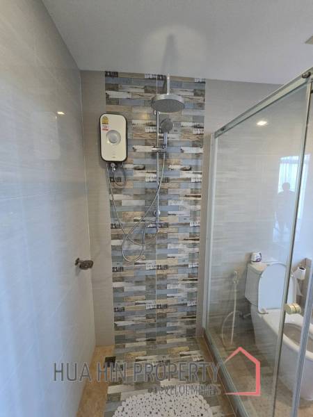 Duplex 2 Bedroom 2 Bathroom Condo On the Highest Floor