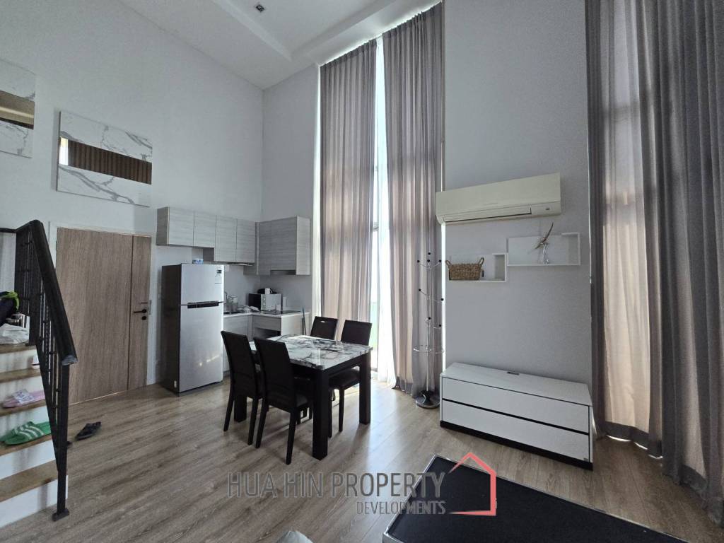 Duplex 2 Bedroom 2 Bathroom Condo On the Highest Floor