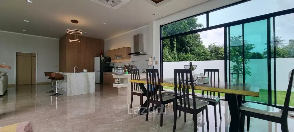 4 Bedrooms 4 Bathrooms 300 SQ.M. Pool Villa in Bang Saray