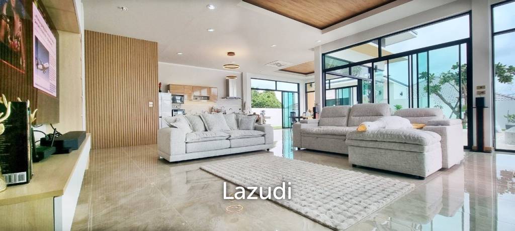 4 Bedrooms 4 Bathrooms 300 SQ.M. Pool Villa in Bang Saray