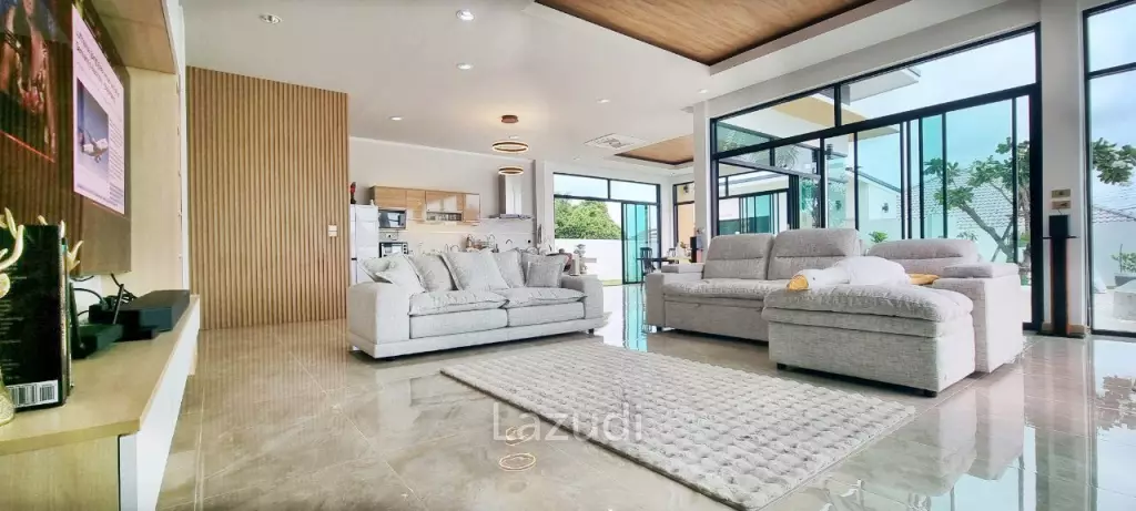 4 Bedrooms 4 Bathrooms 300 SQ.M. Pool Villa in Bang Saray