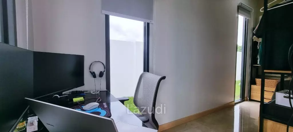 4 Bedrooms 4 Bathrooms 300 SQ.M. Pool Villa in Bang Saray