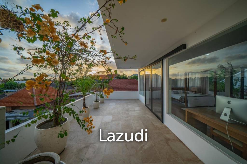 MODERN MINIMALIST VILLA IN UMALAS