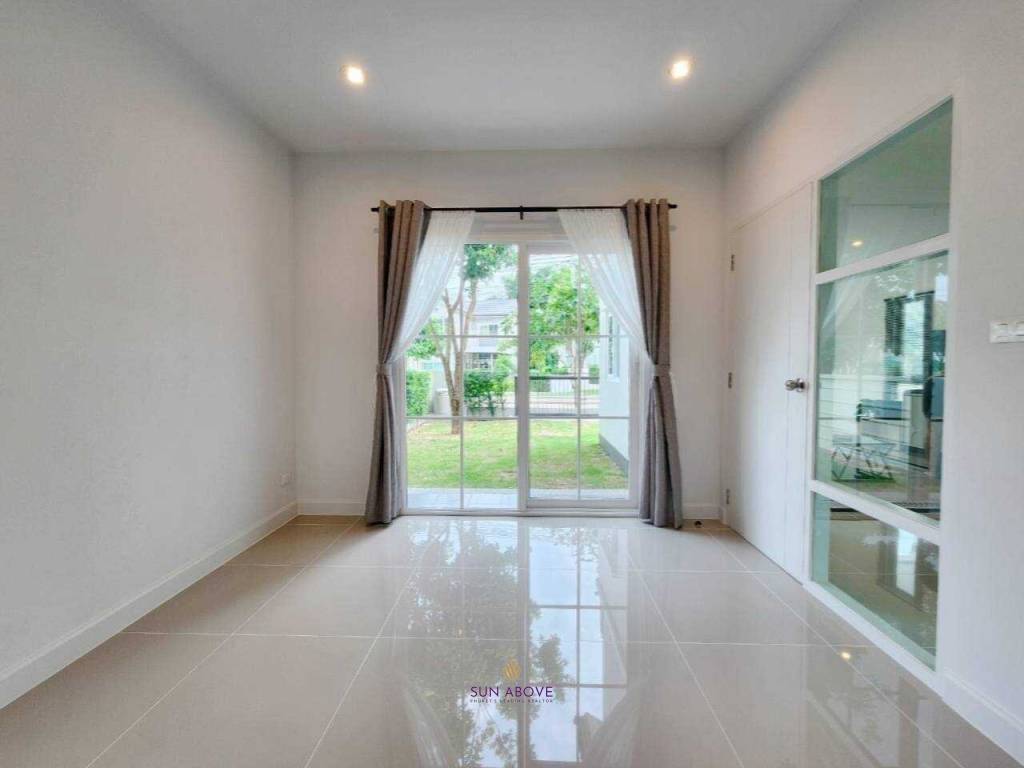 Brand New 3-Bedroom House for rent at Anasiri PaKlok