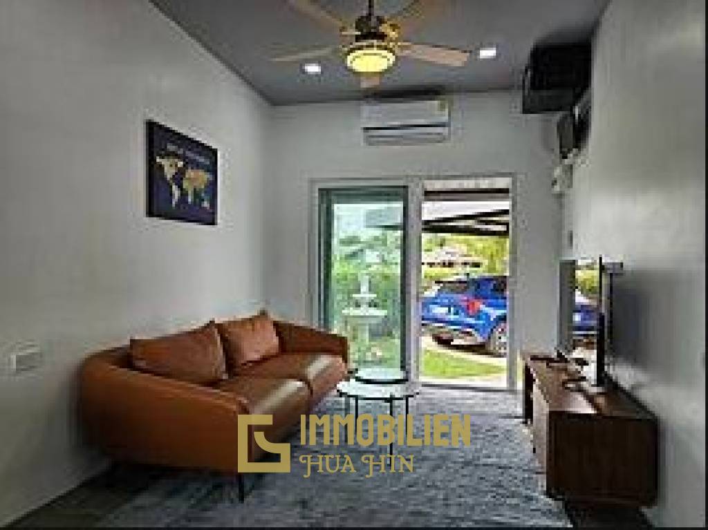 SINGLE HOUSE NEAR LOTUS PRAN BURI : 2 bed with 1 extra room outside