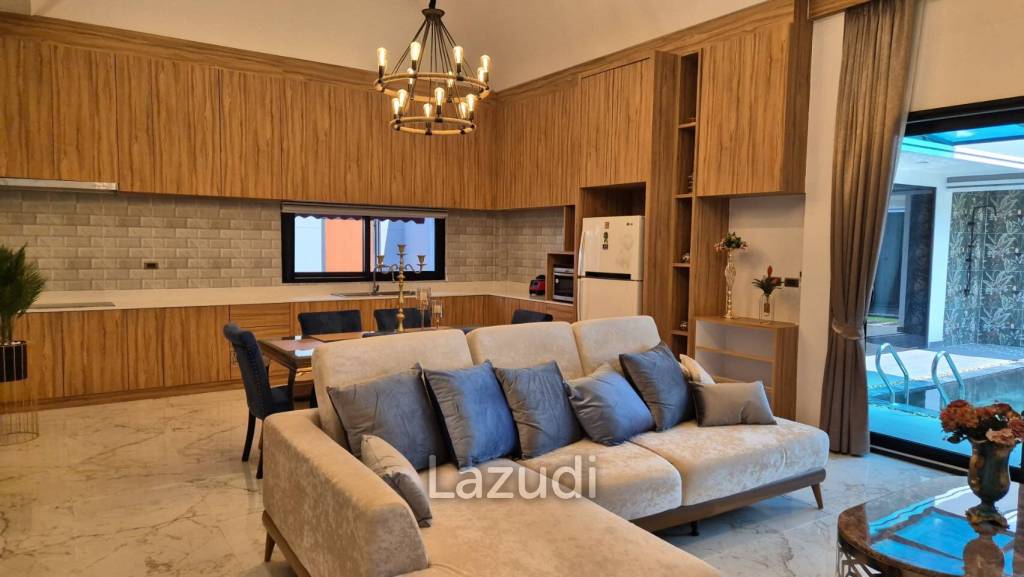 5 Bedrooms 4 Bathrooms 300 SQ.M. Baan Mae Pool Villa 1
