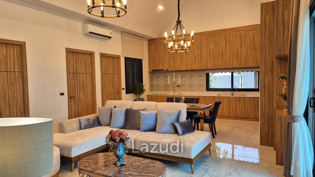 5 Bedrooms 4 Bathrooms 300 SQ.M. Baan Mae Pool Villa 1