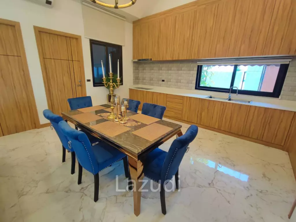 5 Bedrooms 4 Bathrooms 300 SQ.M. Baan Mae Pool Villa 1