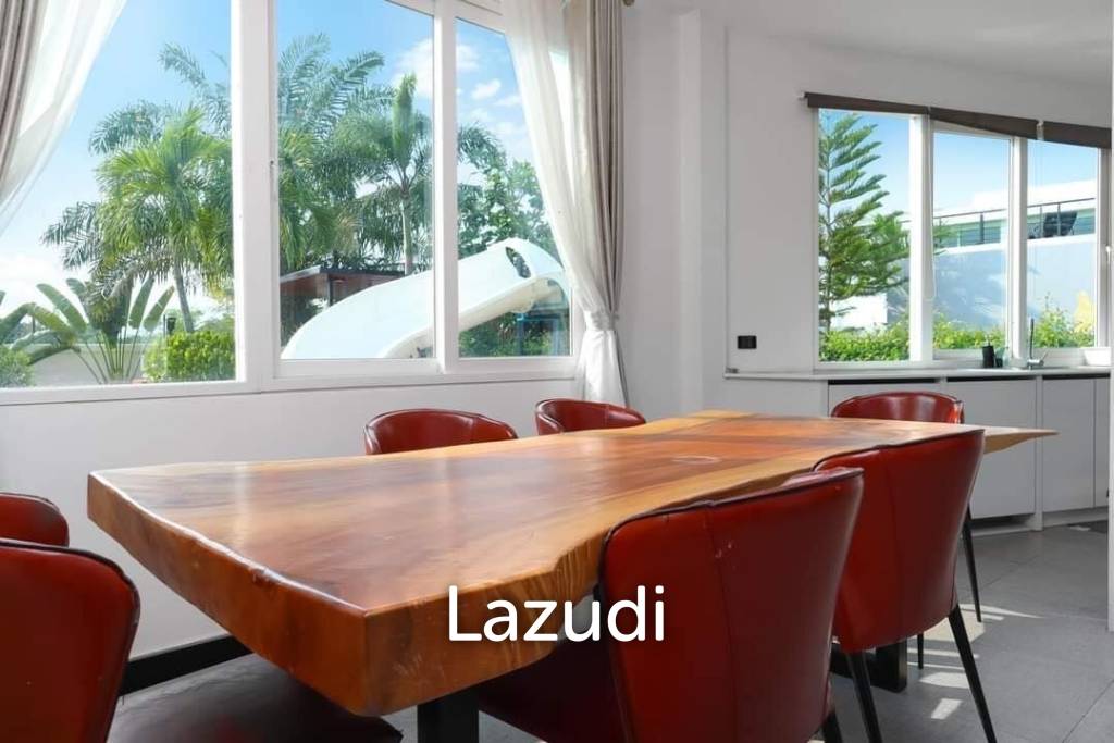 4  Beds 5 Baths 500 SQ.M. Mountain Village 2