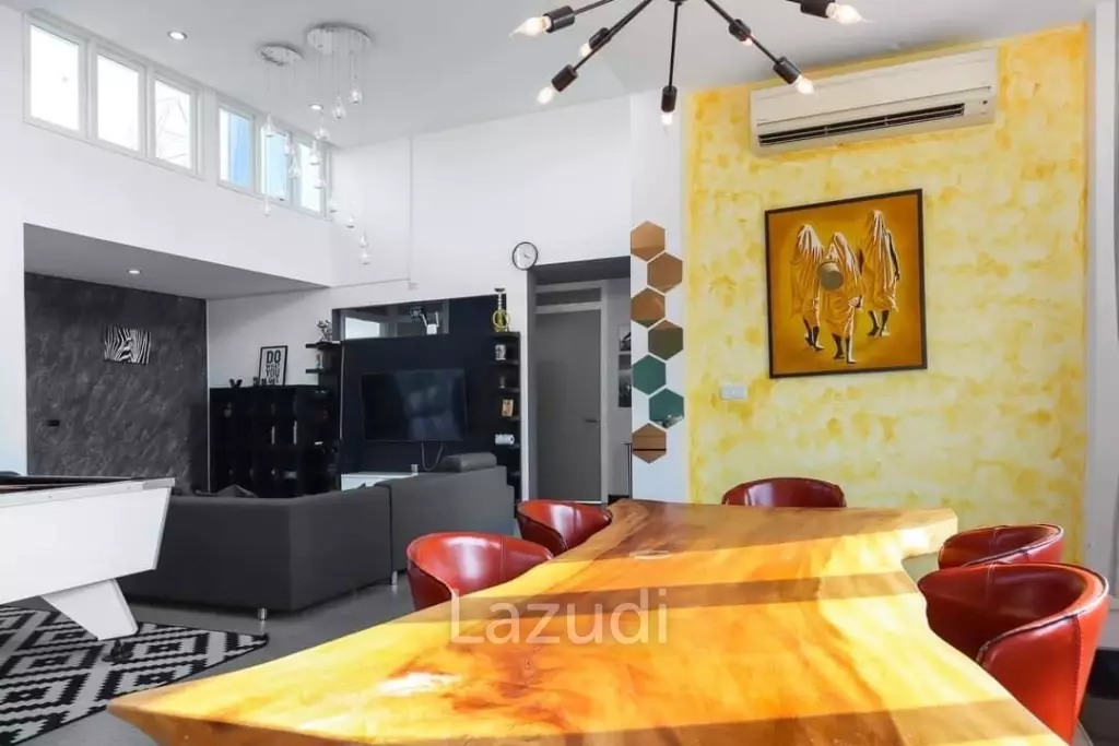 4  Beds 5 Baths 500 SQ.M. Mountain Village 2