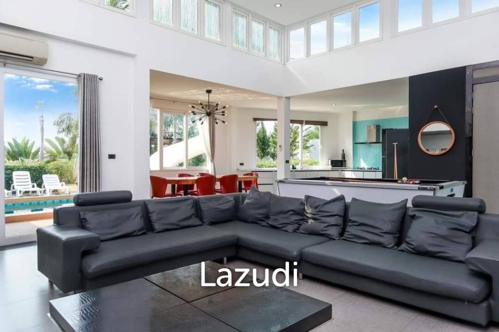 4  Beds 5 Baths 500 SQ.M. Mountain Village 2