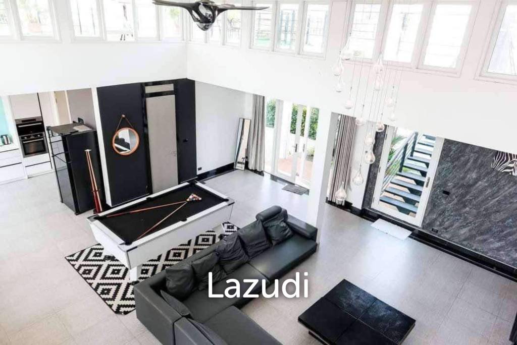 4  Beds 5 Baths 500 SQ.M. Mountain Village 2