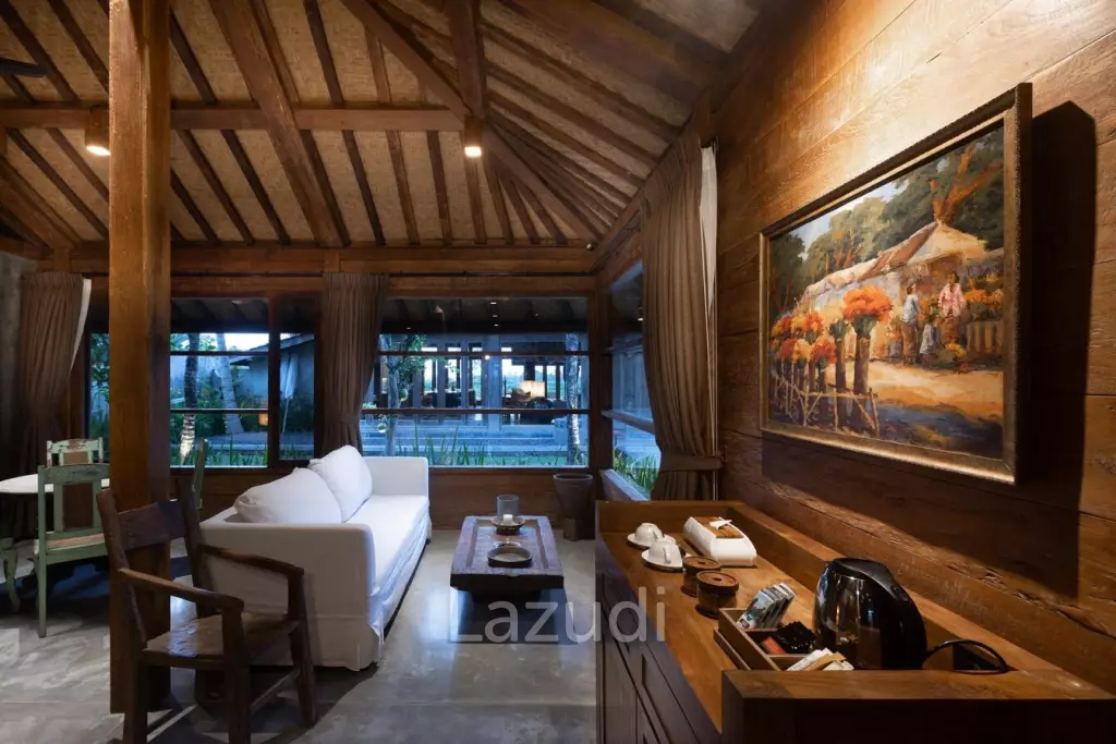 ELEGANT FREEHOLD VILLA WITH STUNNING RICE FIELD VIEWS IN NYANYI