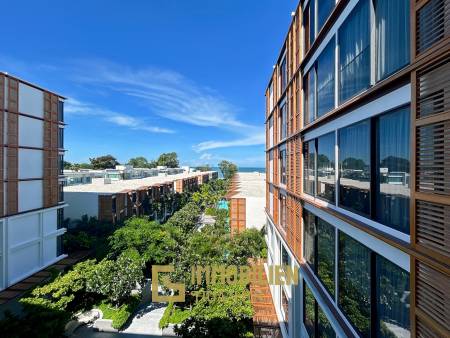 Intercontinental : 1 Bedroom Condo With Sea Views