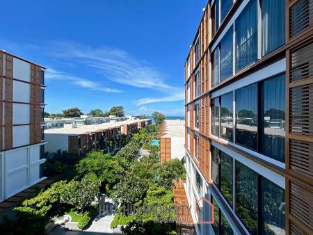 Intercontinental : 1 Bedroom Condo With Sea Views