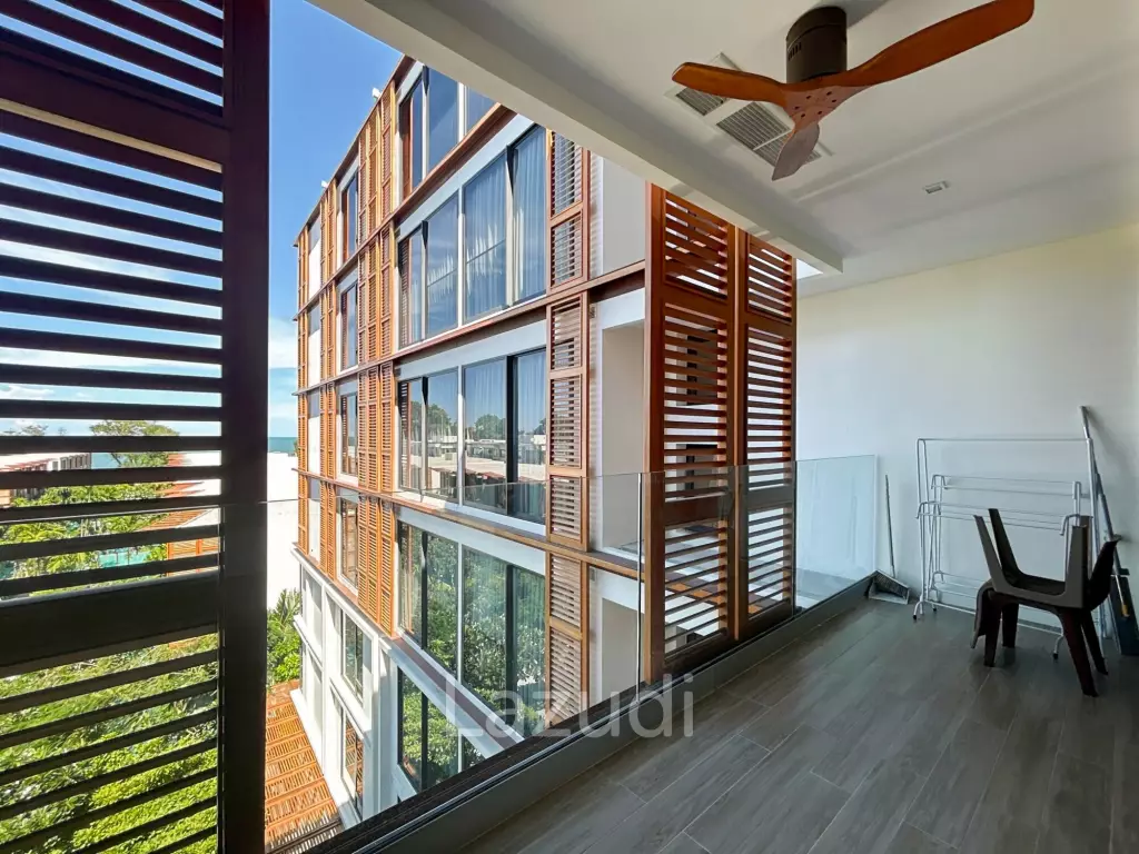 Intercontinental : 1 Bedroom Condo With Sea Views