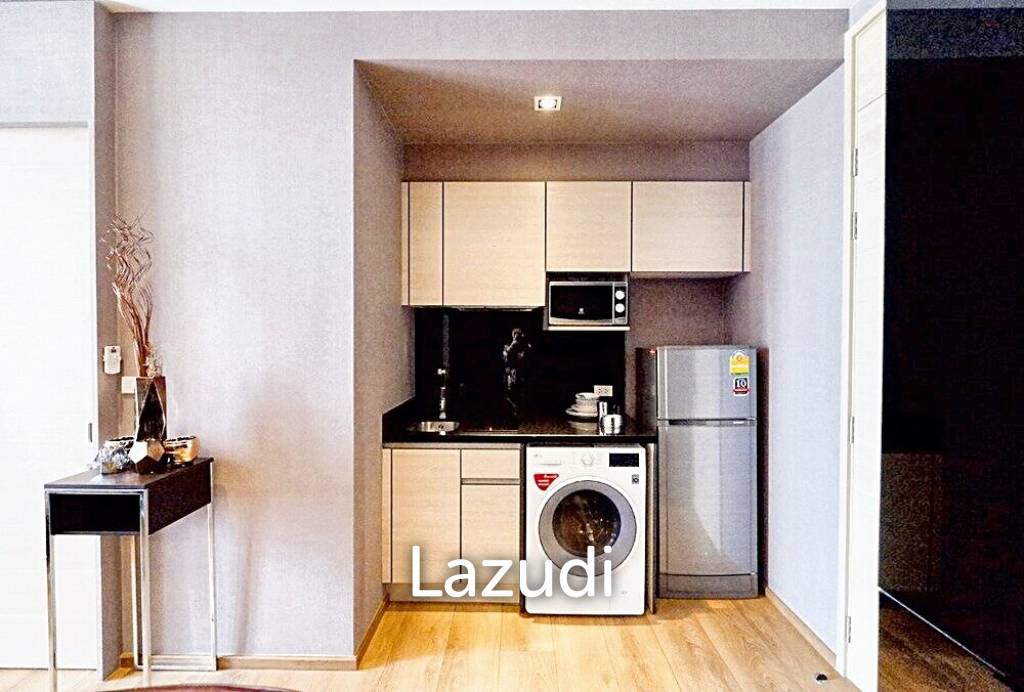 Studio 1 Bath 29 SQ.M Park Origin Phrom Phong
