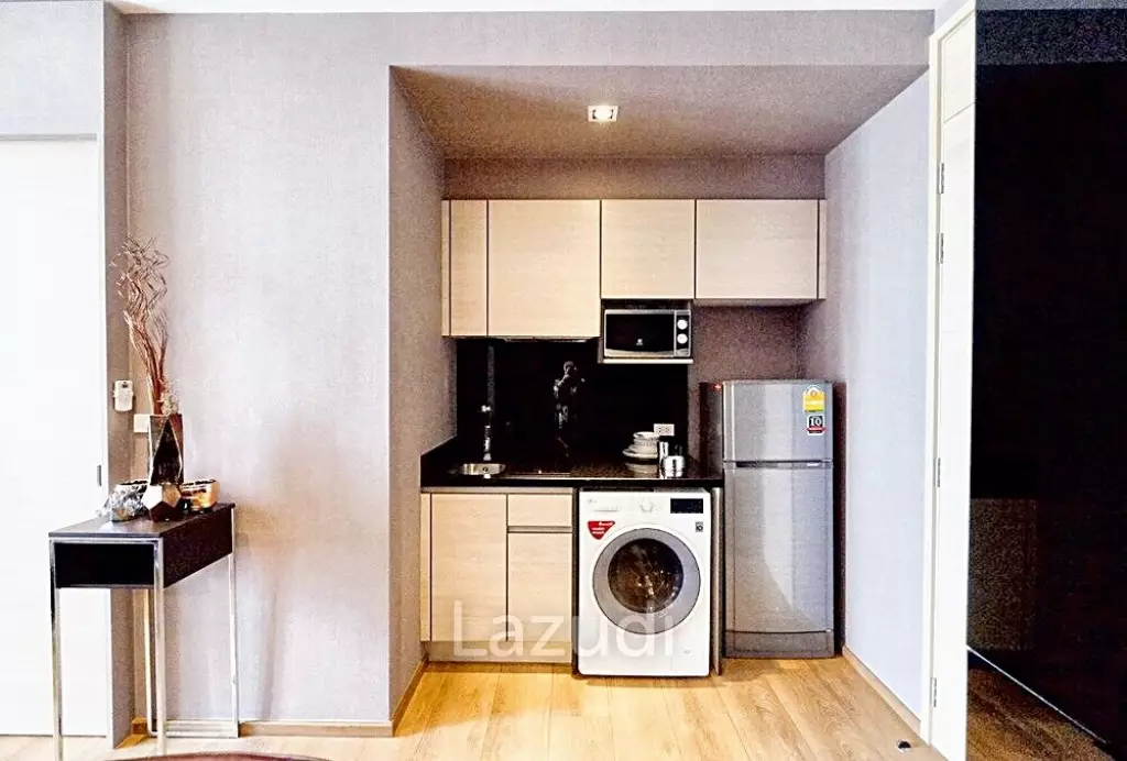 Studio 1 Bath 29 SQ.M Park Origin Phrom Phong