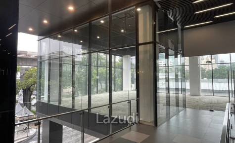 Premium Retail Space for rent in Ari