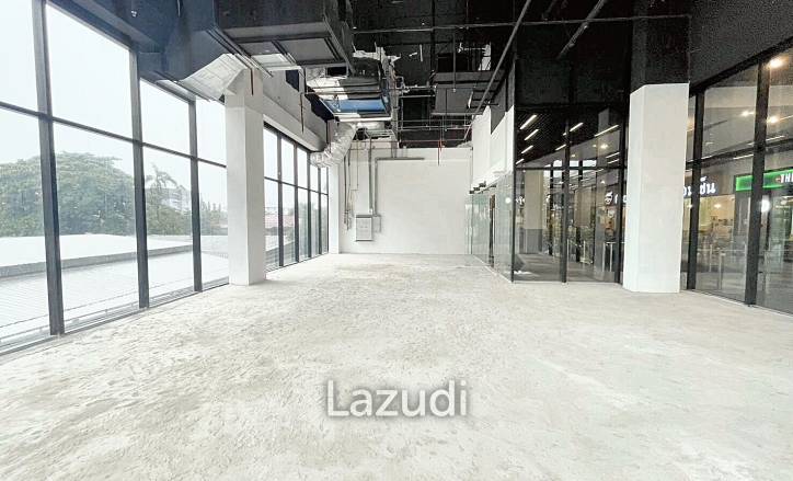 Premium Retail Space for rent in Ari