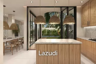 ELEGANT VILLA WITH EXPANSIVE ROOF TERRACE NEAR SESEH BEACH