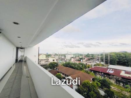 Penthouse 2-Bedroom Condo For Rent At The Wide Condotel