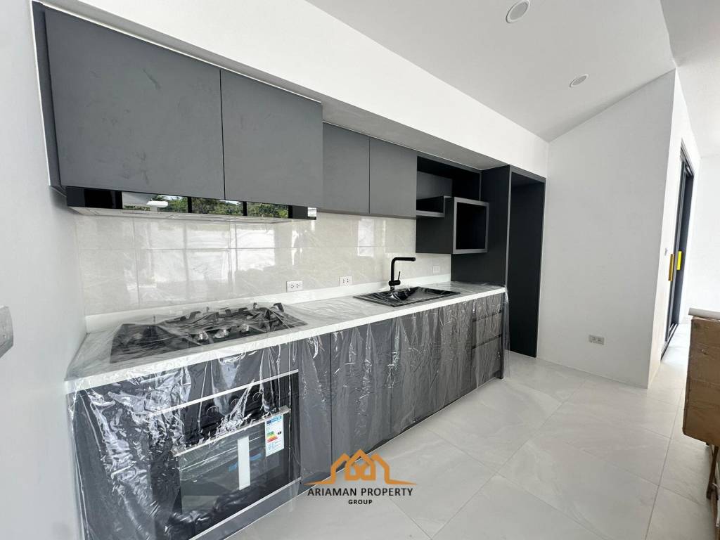 2 Bed 2 Bath 165 SQ.M One Choengmon Villas