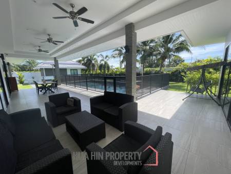 The Clouds I: Pool Villa with 4 Bedrooms and 3 Bathrooms on a Corner Plot