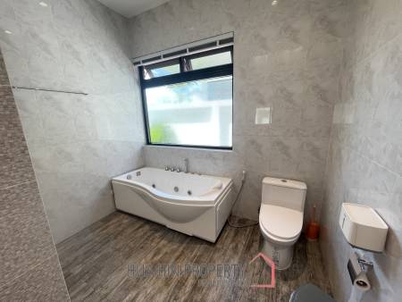 The Clouds I: Pool Villa with 4 Bedrooms and 3 Bathrooms on a Corner Plot