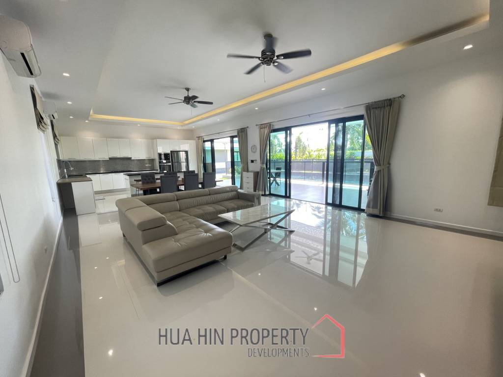 The Clouds I: Pool Villa with 4 Bedrooms and 3 Bathrooms on a Corner Plot