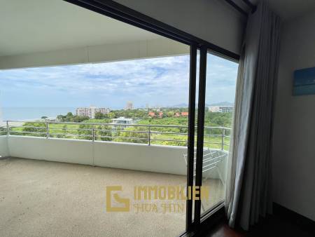 Palm Pavillion: 1-bedroom condo with sea view