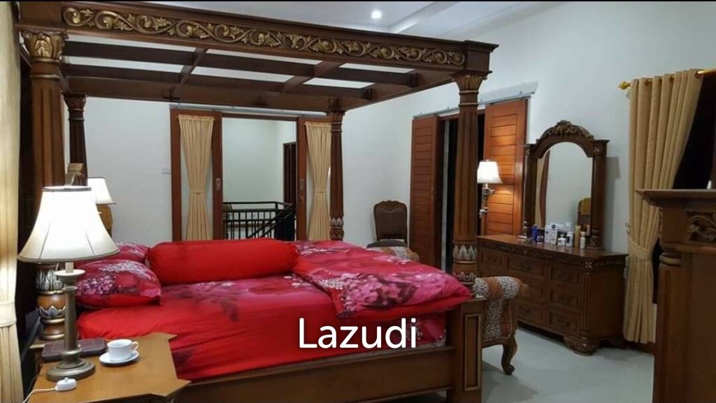 COASTAL VILLA WITH STUNNING SEA AND MOUNTAIN VIEWS IN BULELENG