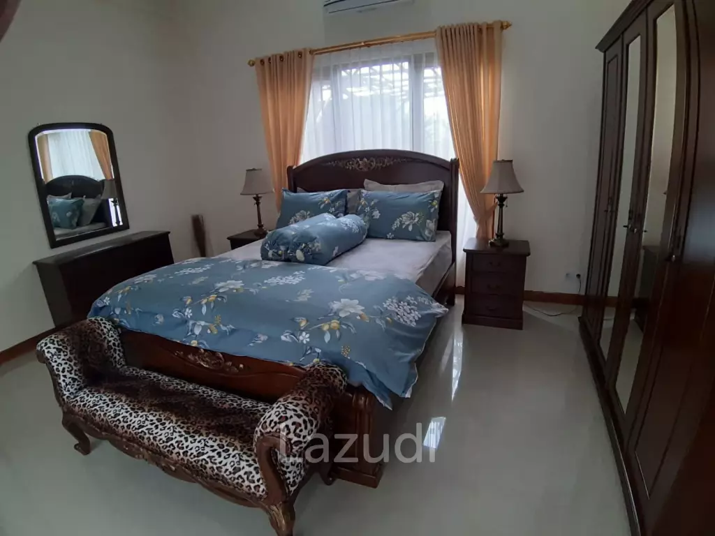 COASTAL VILLA WITH STUNNING SEA AND MOUNTAIN VIEWS IN BULELENG
