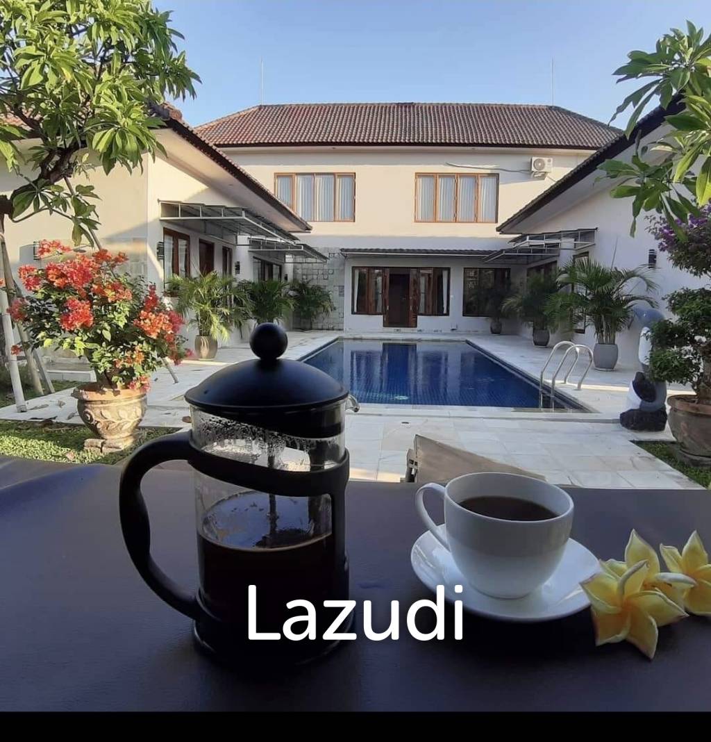 COASTAL VILLA WITH STUNNING SEA AND MOUNTAIN VIEWS IN BULELENG