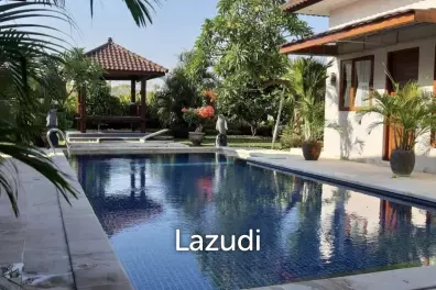 COASTAL VILLA WITH STUNNING SEA AND MOUNTAIN VIEWS IN BULELENG