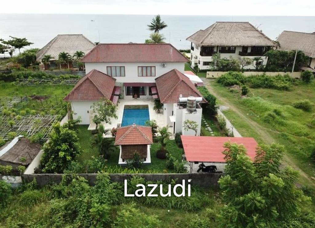 COASTAL VILLA WITH STUNNING SEA AND MOUNTAIN VIEWS IN BULELENG