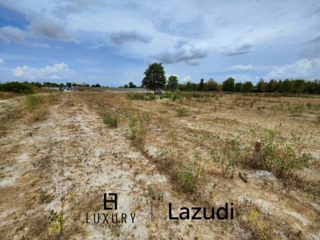 1,600 metro cuadrado Terreno de Venta