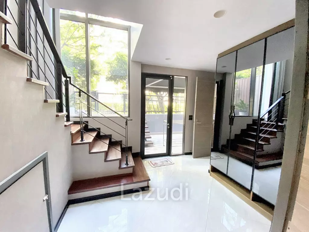 3 Bedroom 4 Bathroom 330 SQ.M Arden Rama 3