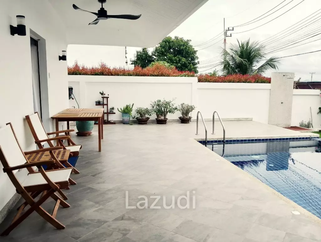 Sunset Views: Modern 2 Bedroom Pool Villa